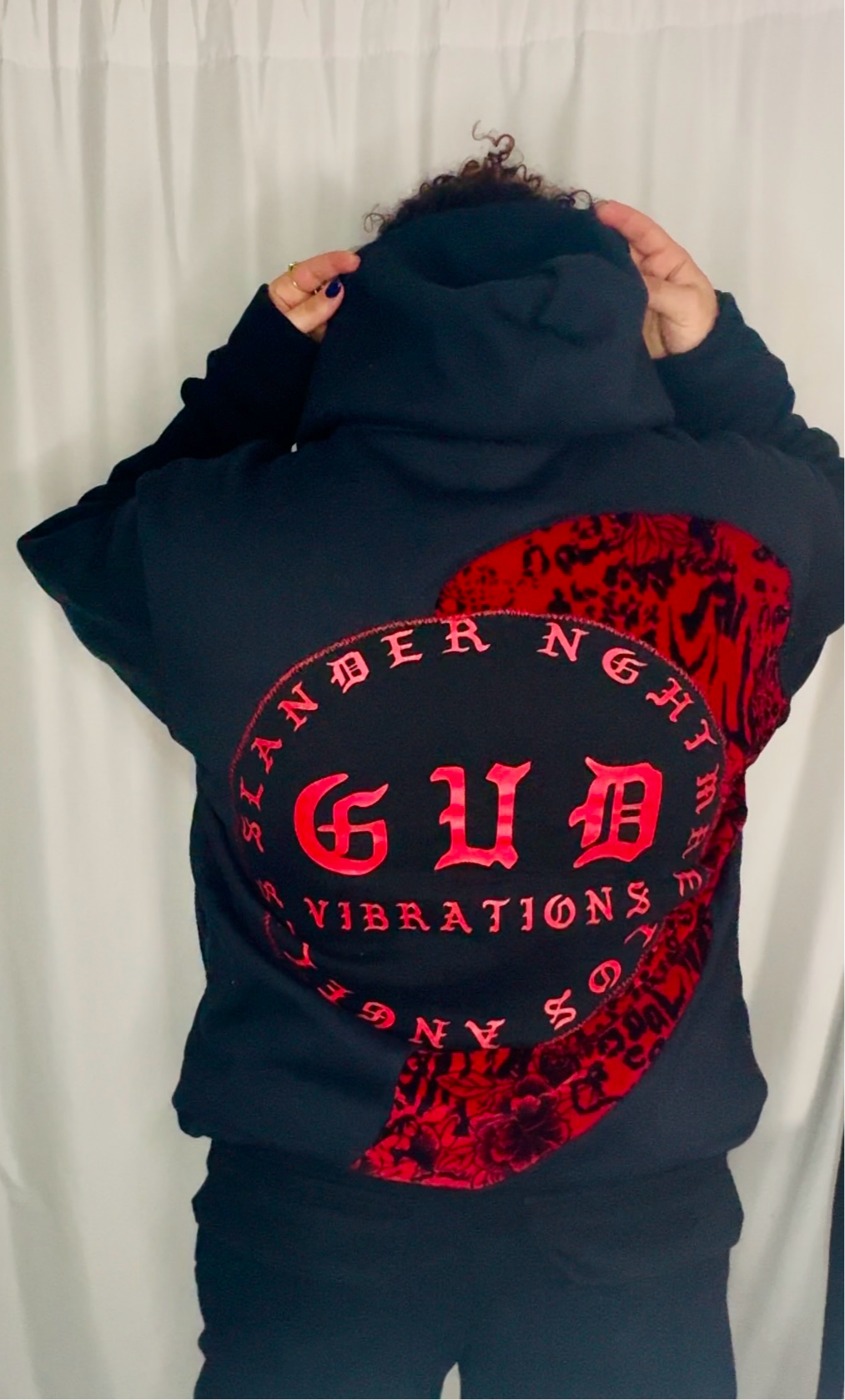 GUD Vibrations